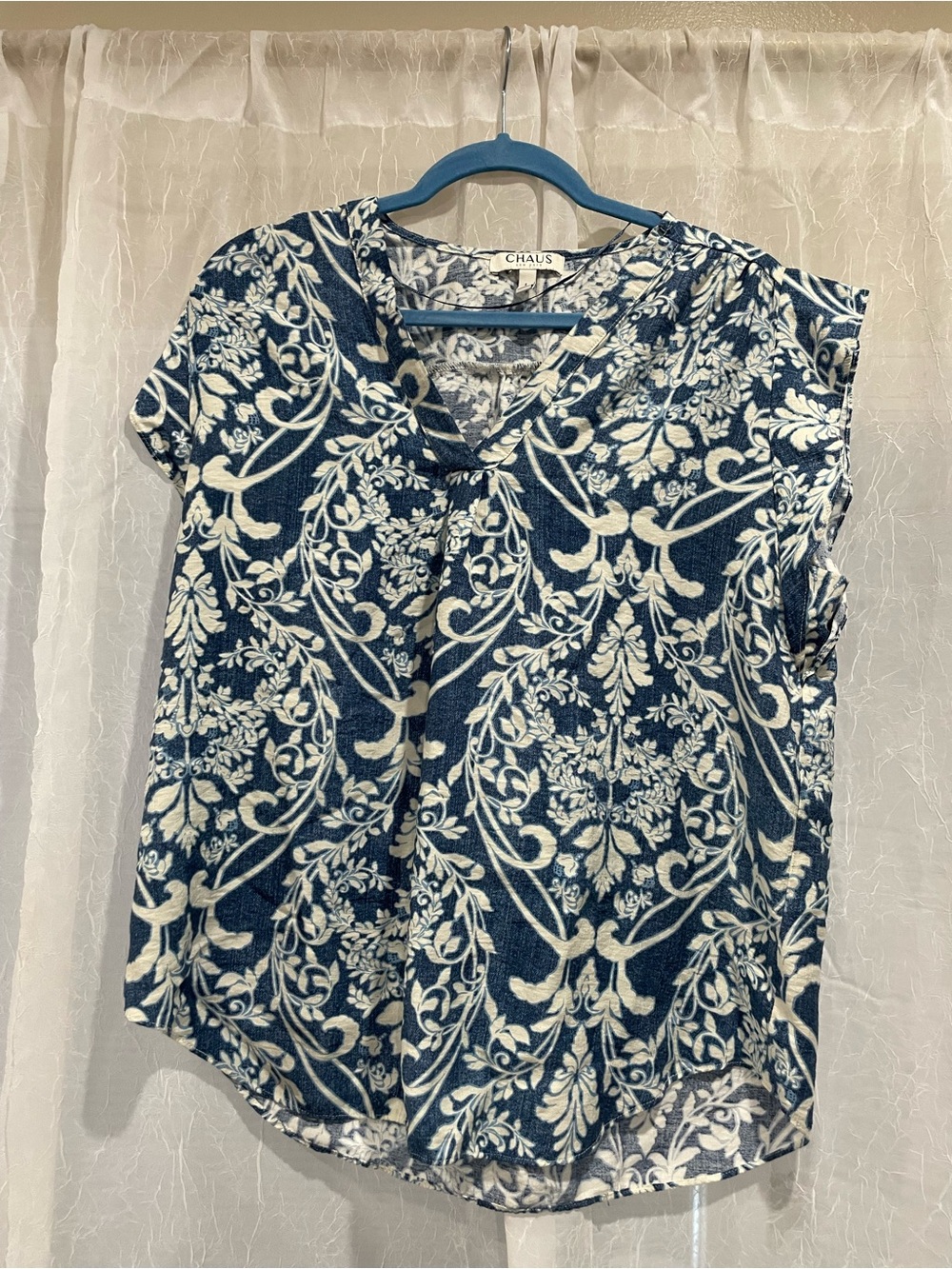 Chaus Navy and White Floral Vine V-Neck Top